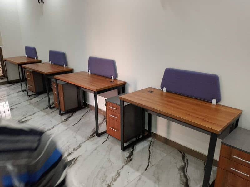 Call Center/Office Furniture/Workstation/Desk /Table/Cubicle table 14