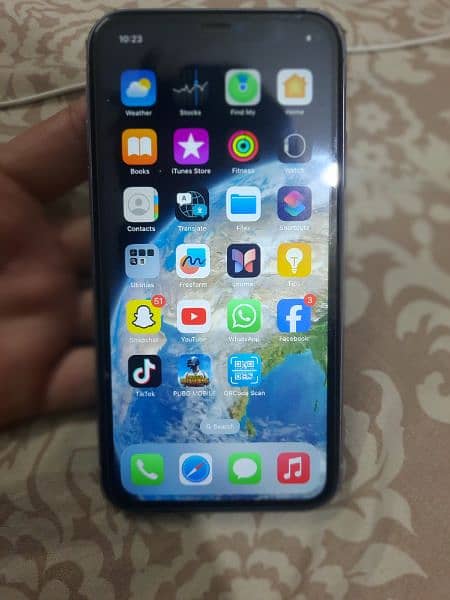 iphone 11 non pta lush condition 1