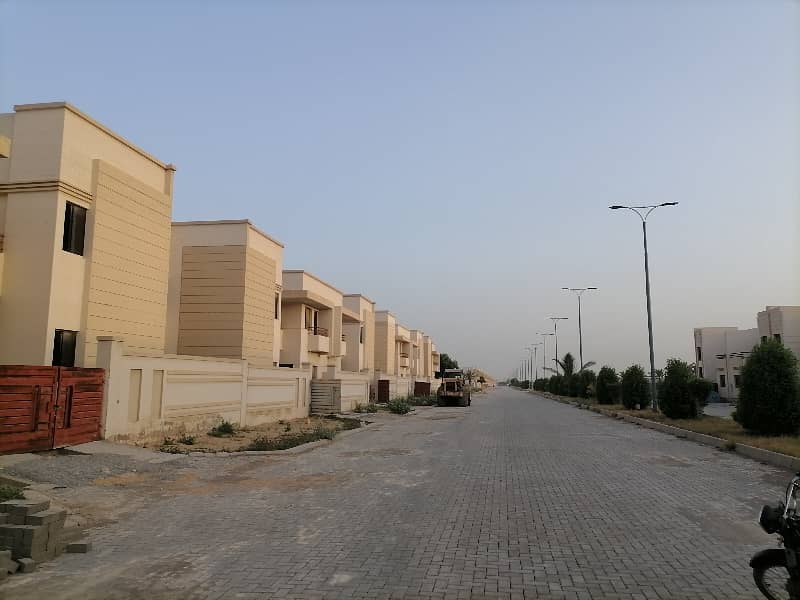 This Is Your Chance To Buy Prime Location House In Saima Villas Karachi 1