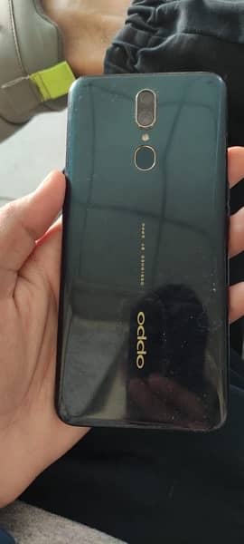 oppo f11 1