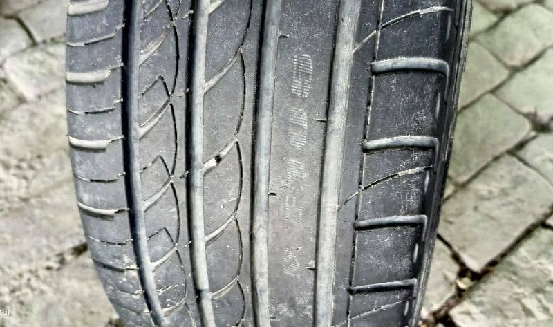 Rotalla 225/45 R-17 low profile Tyres 4