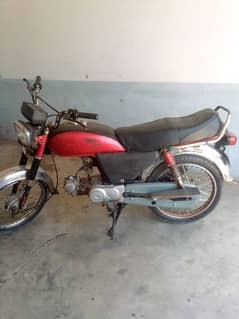 model 2013 united for sell Faisalabad no