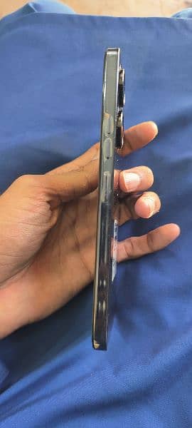 Tecno 20 pro urgent sale Contact this Number 03/22/46/57/077 4