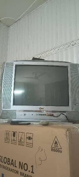 LG tv good condition mai ha 30 inch screen hai 0