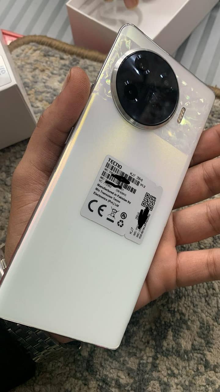 tecno spark 20 pro plus 0