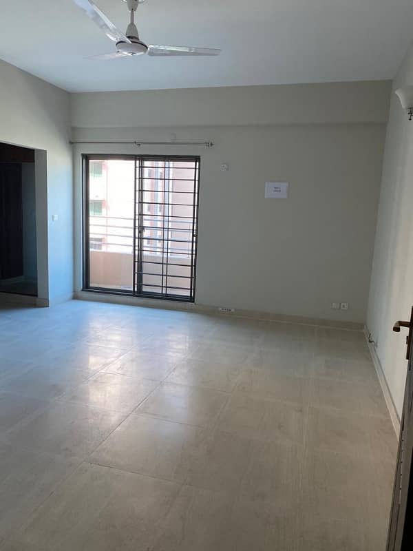 10 Marla 3 Bedroom Apartment Available For Rent In Sector F Askari X 14
