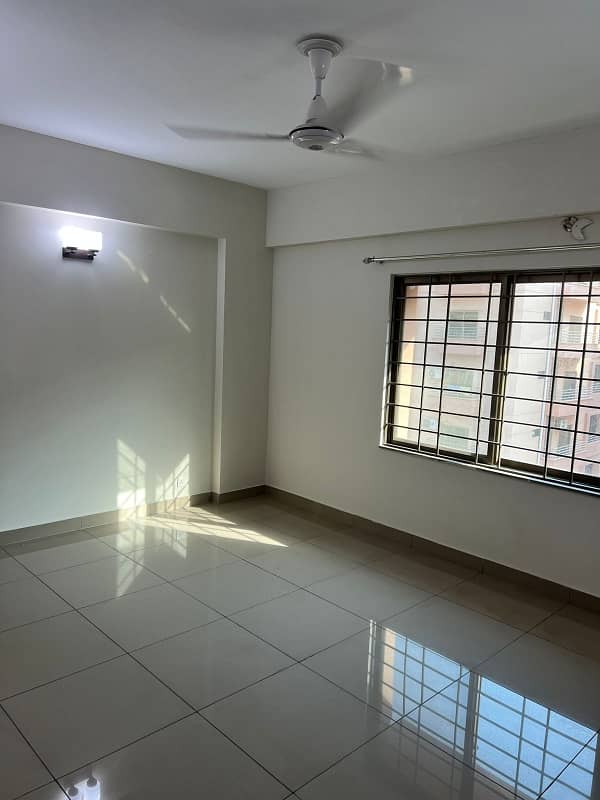 10 Marla 3 Bedroom Apartment Available For Rent In Sector F Askari X 20