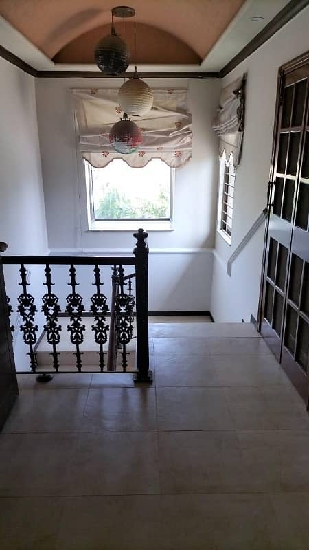 A BEAUTIFUL HOUSE FOR SALE THREE BEDROOMS VERY HOT LOCATION 4