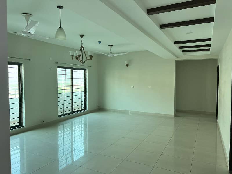 3 Bedroom New Style Flat For Rent In Askari 10 Sector F With All Luxurious Facilities, 4