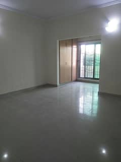 Top Location House Is Available For Sale In Askari 10 With Lush Green Garden 0