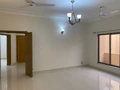 Facing Park 4 Beds Good Looking House For Rent In Sector A Askari 10