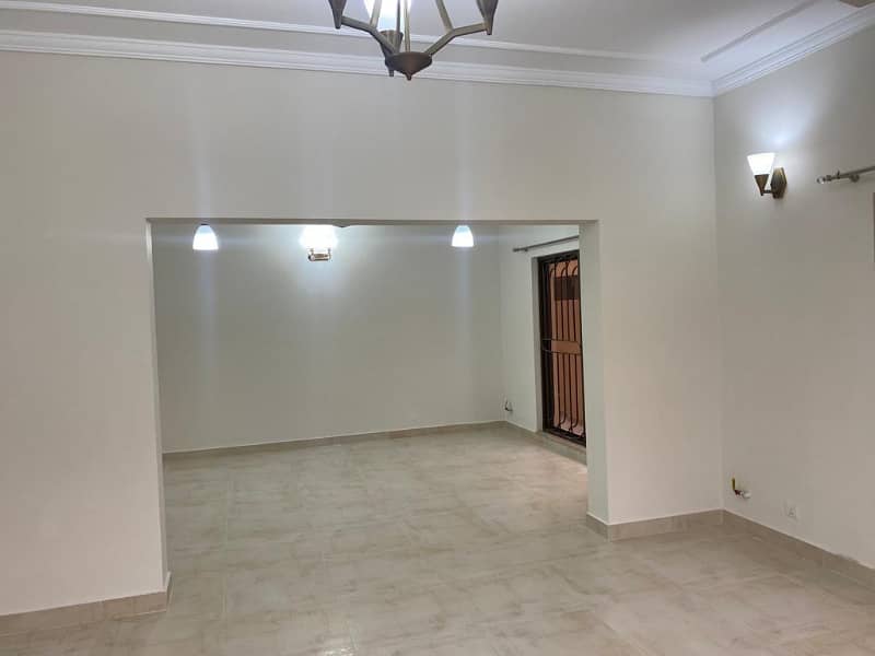 Facing Park 4 Beds Good Looking House For Rent In Sector A Askari 10 3