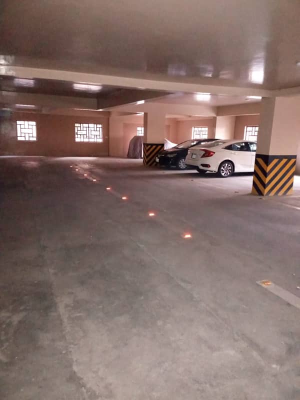 4 Beds Facing Park Brand New Flat Available For Sale In Askari 10 Lahore 1