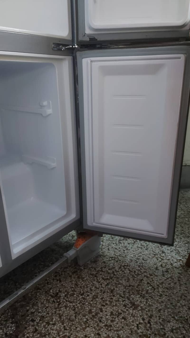 Haier 4 door fridge (Featured Product) 6