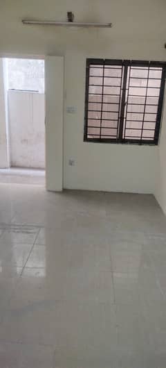 Flat For Rent in G-6/1 0