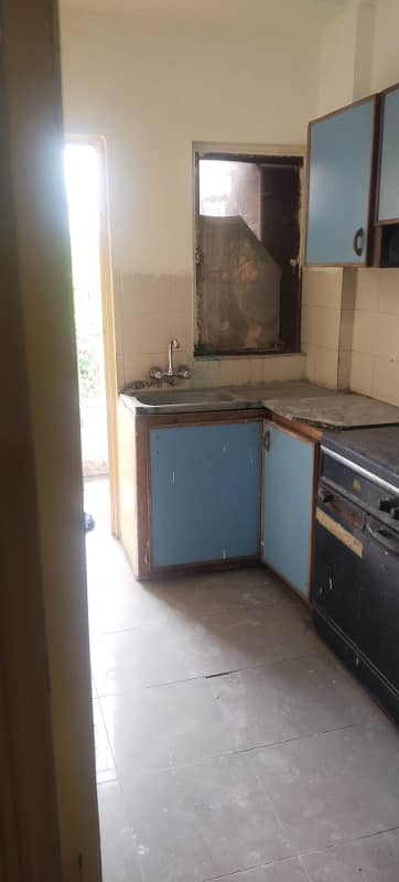 Flat For Rent in G-6/1 3