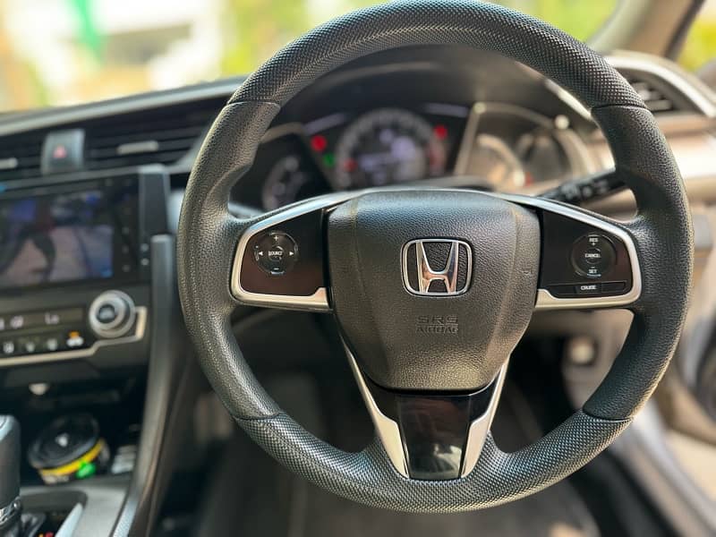 Honda Civic Oriel 2017 UG 7