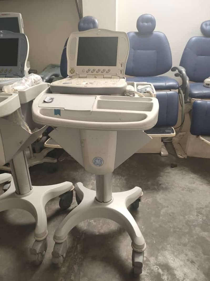 Ultrasound machine available of top brands in refurb and new condition 14