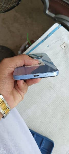 Redmi A3 4/128 used 1 MONTH BOX CHARGER AVAILABLE ha 1