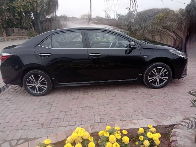 Toyota Corolla Altis Grande CVT-i 1.8 2018 8