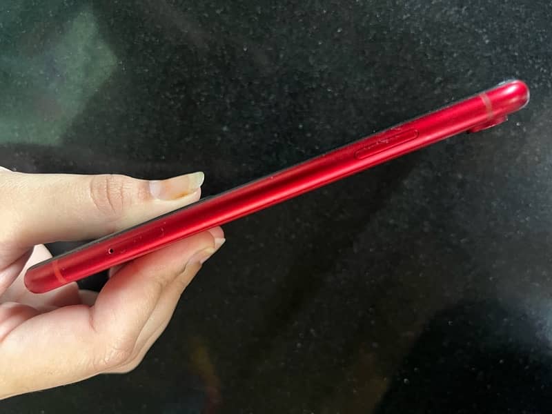 IPhone XR (product red) PTA approved 5