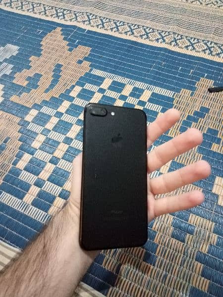 iPhone 7 plus urgent sale 1