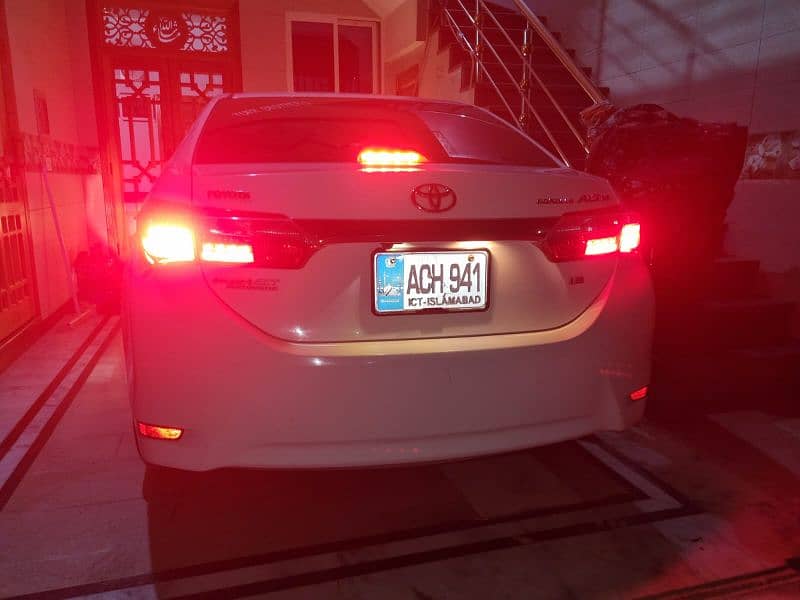 Toyota Altis  1.6 2016 2