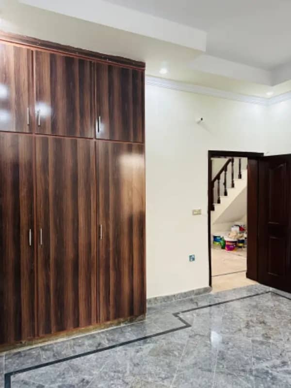5 Marla House for sale in sabzazar In Hot location Best Chance For Investors 10