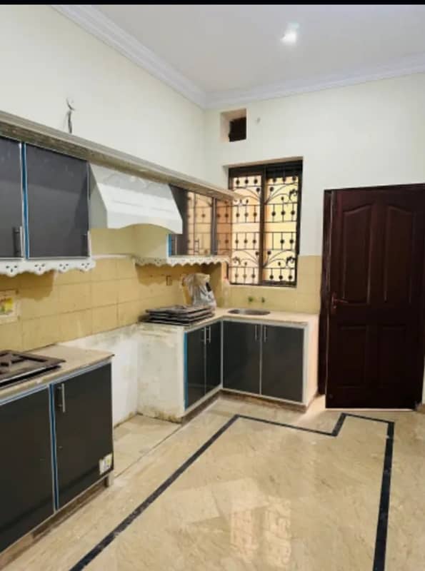 5 Marla House for sale in sabzazar In Hot location Best Chance For Investors 12