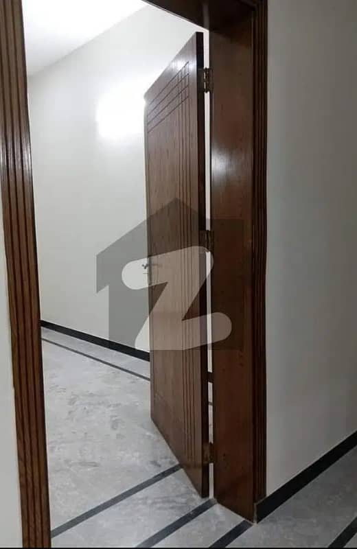 8 Marla Upper Portion Available For Rent in G-15/1 Islamabad. 5