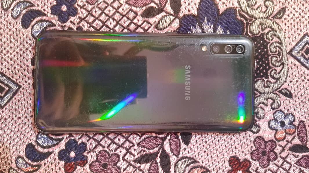 Samsung Galaxy A70 6GB/128GB wha/sap /0/3/4/2/6/6/1/1/1/0/3 1