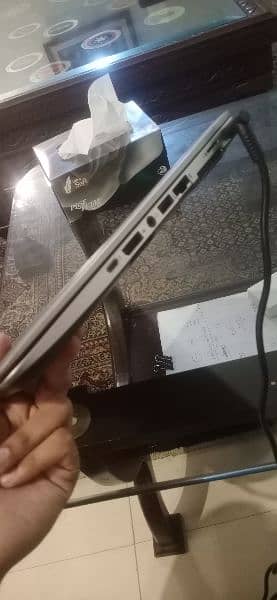 HP laptop 840 G3 I5 6th gen 2