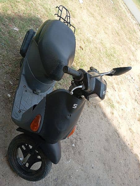 49 CC Scooty for sale in Sialkot cantt 1