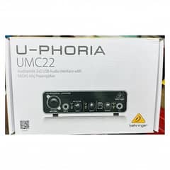 Behringer U-Phoria UMC22 USB Audio Interface 0