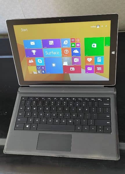 Surface pro 3 (i5-4th gen) Tablet or Laptop 4