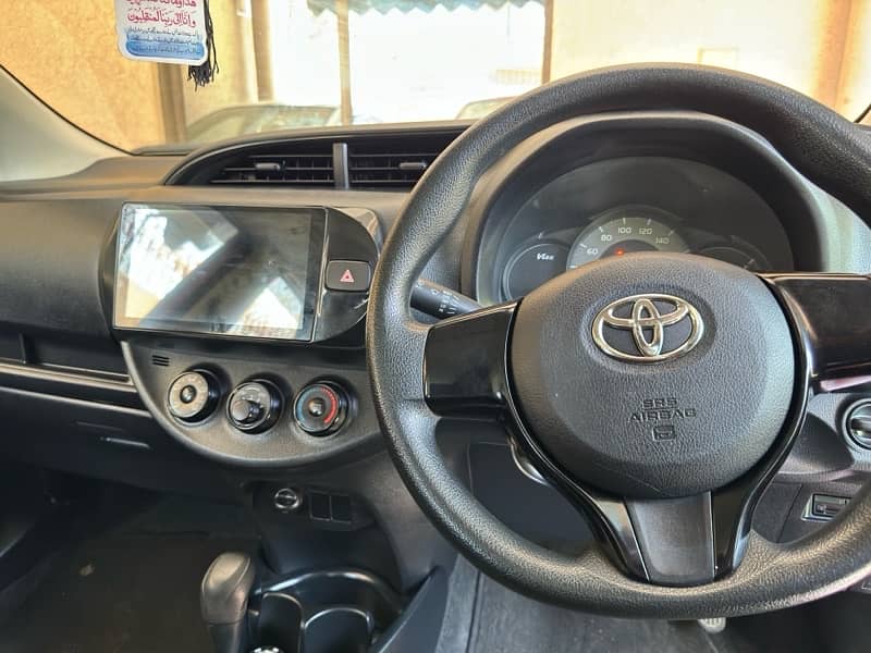 Toyota Vitz 2018 Full loaded 7