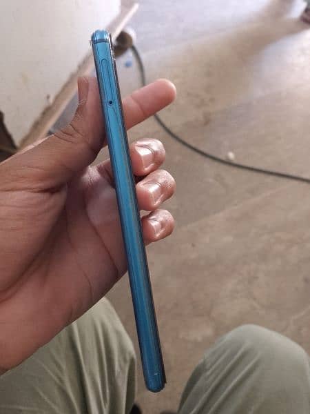 Huawei p20lite 4/128 Best normal uses phone and Best Price only 15500 2