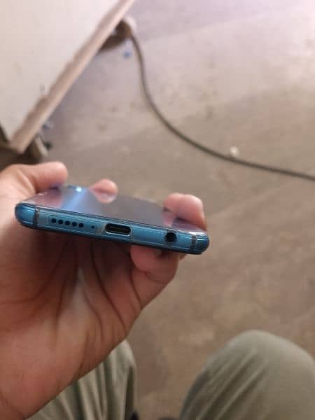 Huawei p20lite 4/128 Best normal uses phone and Best Price only 15500 5