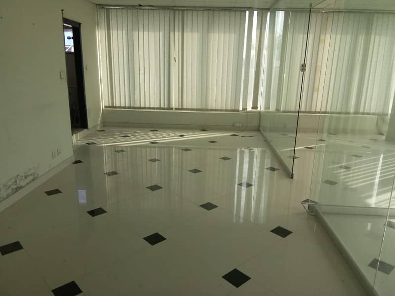 Office Available For Rent 23