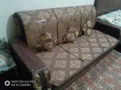 urgent sale sofa set 0