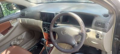Toyota Corolla SE Saloon 0