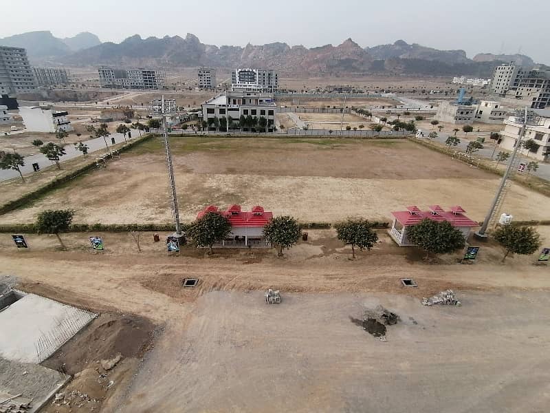 To sale You Can Find Spacious Residential Plot In Faisal Margalla City 7