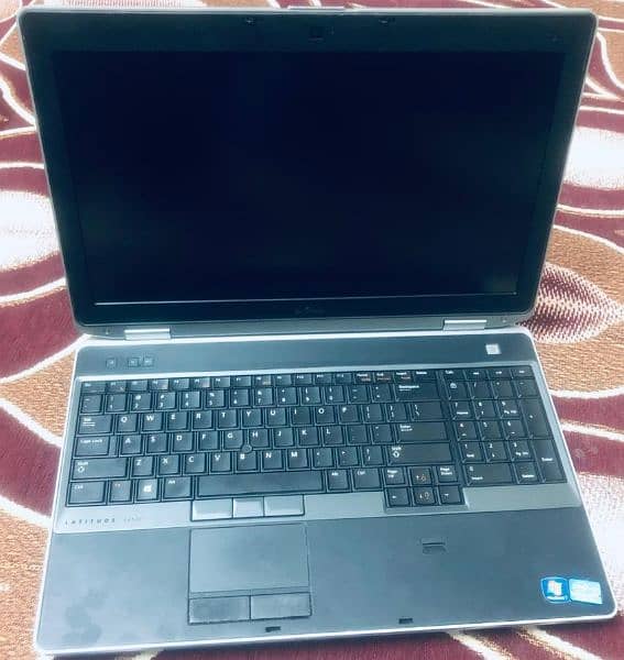 dell latitude core i3, 3rd generation, 0