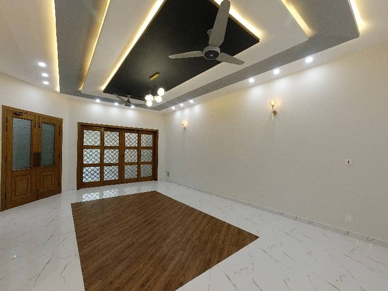 Unoccupied On Excellent Location House Of 10 Marla Is Available For Sale In Bahria Town Rawalpindi 42