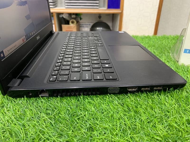 DELL Core i3 7TH Generation 15 inch Display 2