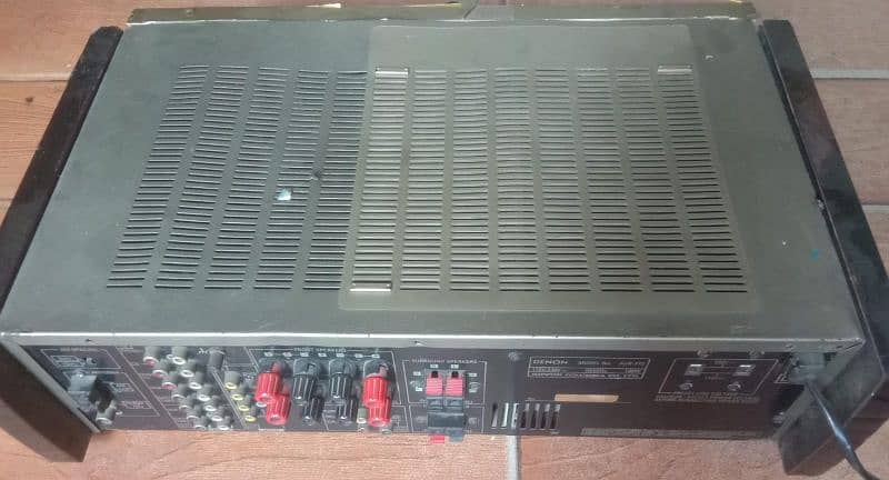 original Denon amplifier  4 chanal for sale model number AVR 770 2