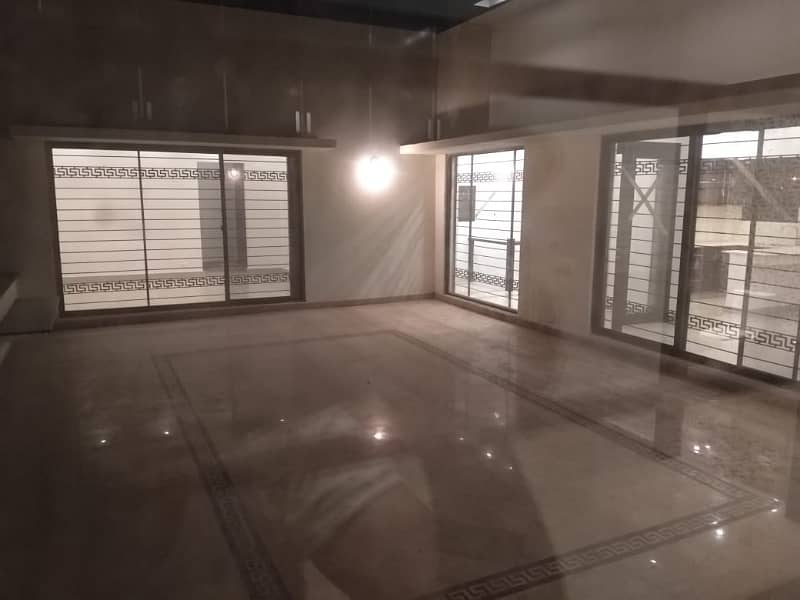 1 Kanal Upper Portion For Rent In DHA Phase 7 Q Block 12