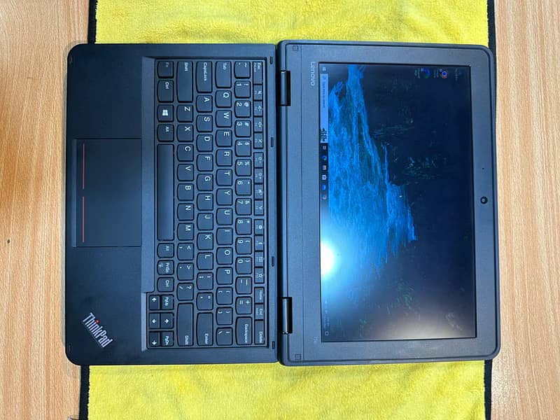 Lenovo 11e Slim Touch Laptop 8 GB DDR4 Ram & UHD Gfx (= i7 5th Gen) 6