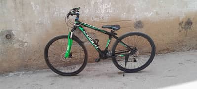 mountain bicycle front and back gears good and suspension smoothly