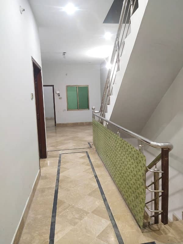 Alnoor Garden Society Boundary Wall Madina Town Canal Road Faisalabad VIP Location 3 Marla Double Story House For Rent 2
